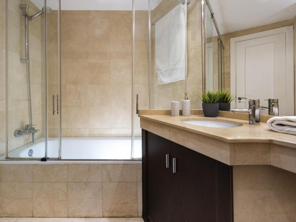 Misterhost San Bernardo Jardines De Murillo Apartamento Sevilla